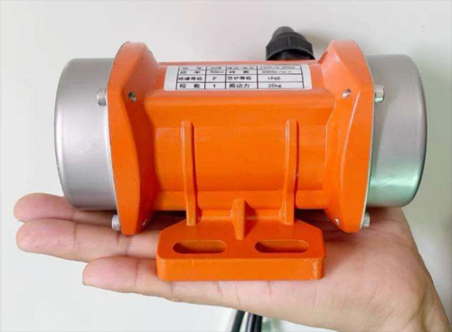 С���񶯵��